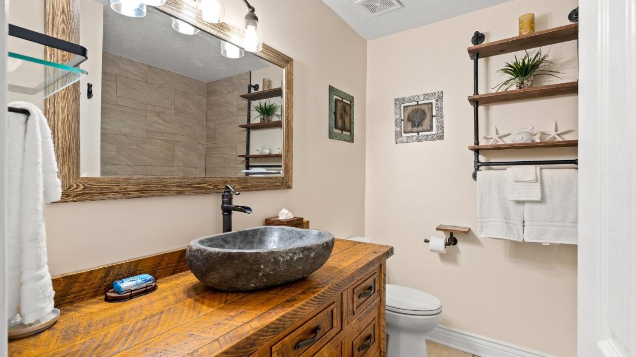 Pet Friendly Townhome With Gulf Views And Hot Tub Right Across From Beach And Schooners Panama City Beach Exteriör bild